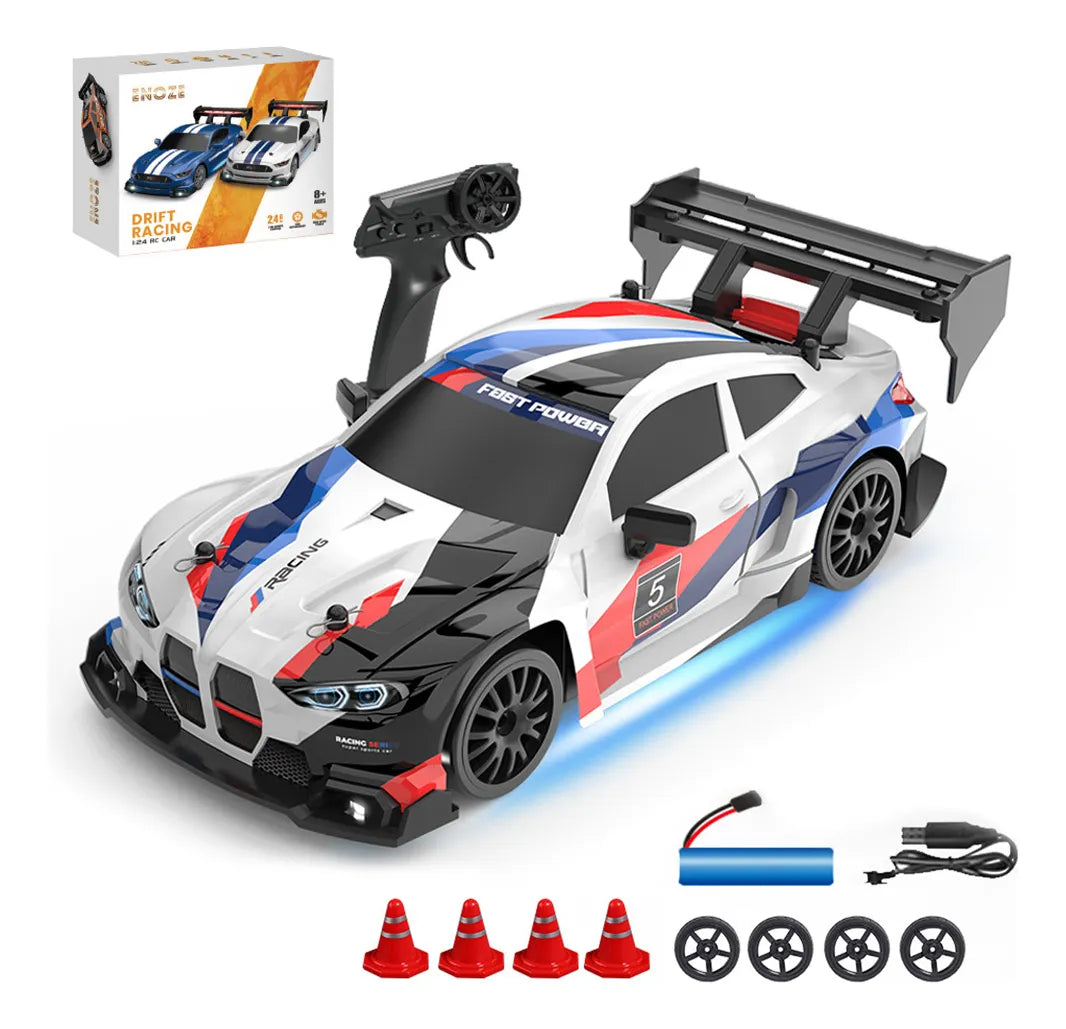 Autos Drift escala 1:24 con bateria recargable y control remoto