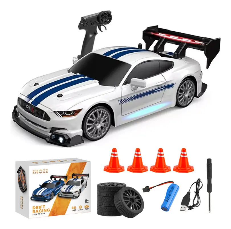 Autos Drift escala 1:24 con bateria recargable y control remoto